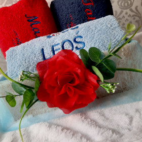 kosz prezentowy na indywidualne zamówienie haftyok.pl